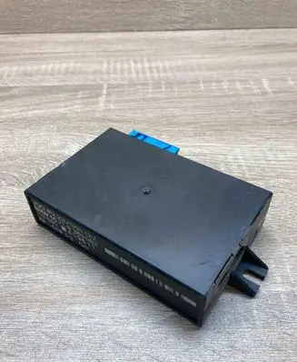 BMW 5 E39 Cruise control unit/module 8369062