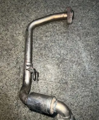 BMW 5 E39 EGR valve line/pipe/hose 11712249422