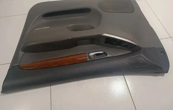 Toyota Land Cruiser (J120) Front door card panel trim 17795X1D00
