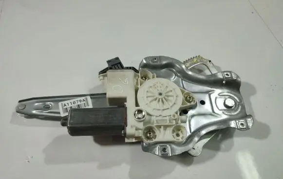 Toyota Avensis T250 Sliding door window regulator with motor 