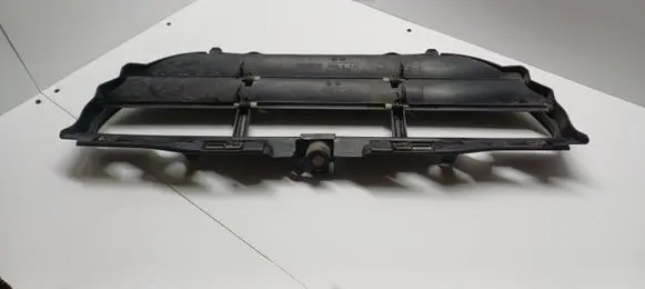 BMW 3 E90 E91 Intercooler air guide/duct channel 748506