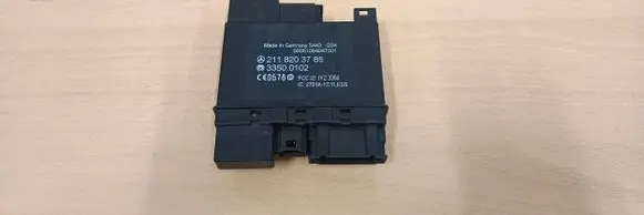 Mercedes-Benz E W211 Keyless (KESSY) go control unit/module 2118203785 33500102 00051094047001