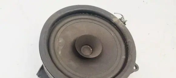 Volvo V70 Front door speaker 8673725