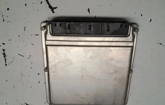 Mercedes-Benz CLK A209 C209 Engine control unit/module A6121537579