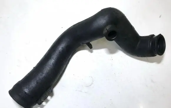 Volkswagen Golf III Intercooler hose/pipe 2s6u11000eb
