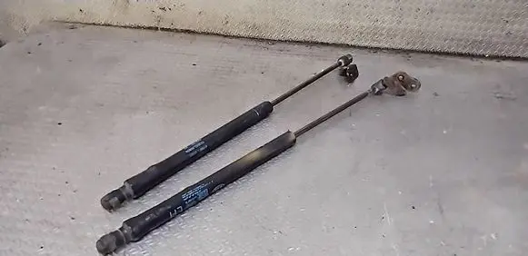 KIA Picanto Tailgate/trunk strut/damper
