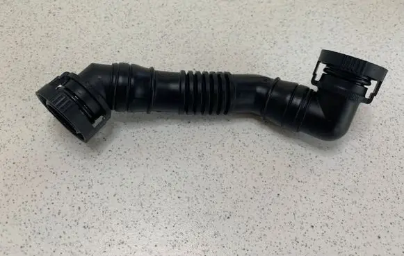 Volkswagen Touran I Breather hose/pipe 03G103493D
