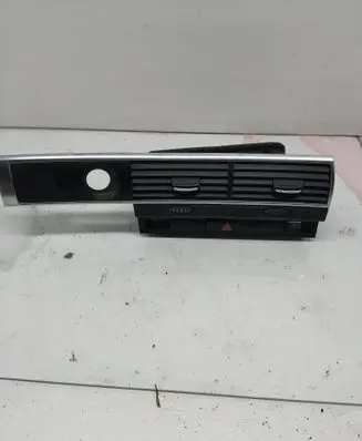 Audi A6 S6 C6 4F Dash center air vent grill 4F1820951