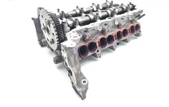 Opel Astra J Engine head 55596885