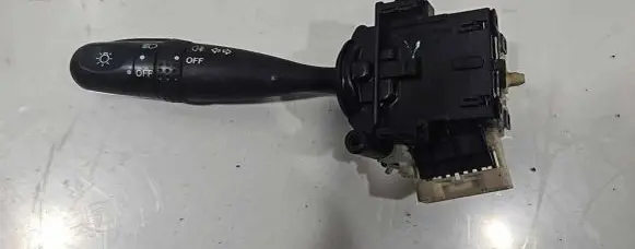 Suzuki Grand Vitara II Indicator stalk 173744