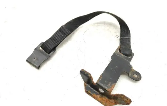 Battery bracket