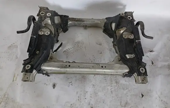 Mercedes-Benz C W206 Front axle beam A205