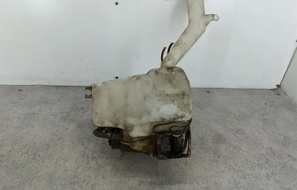 Honda CR-V Windshield washer fluid reservoir/tank HLC22012