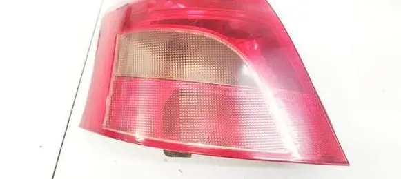 Toyota Yaris Rear/tail lights