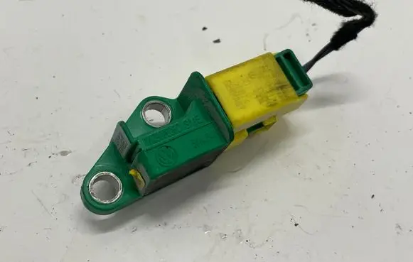 Audi A5 8T 8F Airbag deployment crash/impact sensor 1K0909606C