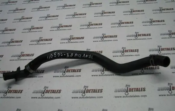 Mercedes-Benz E W211 Engine coolant pipe/hose A2118302615