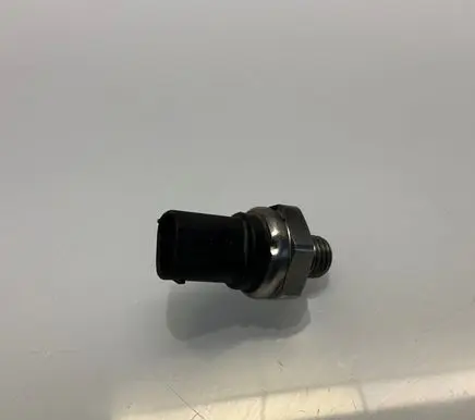 Mercedes-Benz E W211 Exhaust gas pressure sensor A0061536028 0061536028