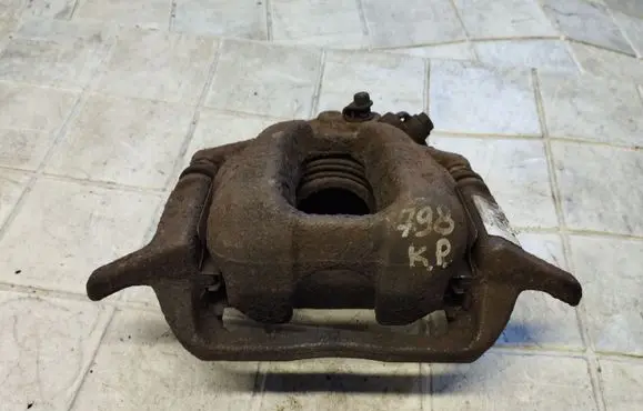Peugeot 407 Front brake caliper