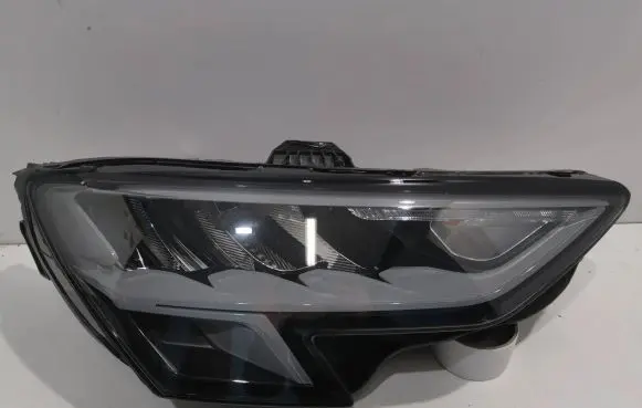 Audi A3 8Y Headlight/headlamp 8Y0941012