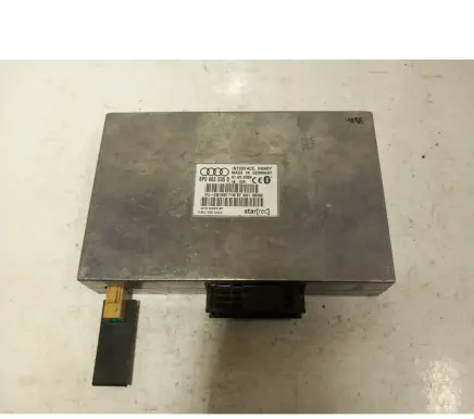 Audi A4 S4 B7 8E 8H Bluetooth control unit module 8P0862335D