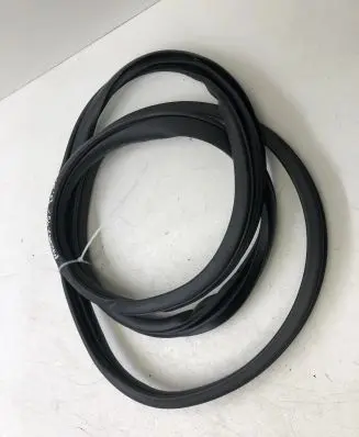 Mazda 3 III Rubber seal rear door 