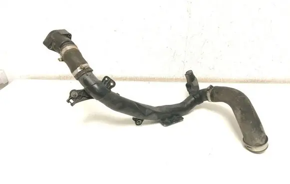 Volkswagen Tiguan Intercooler hose/pipe 5N0145840C