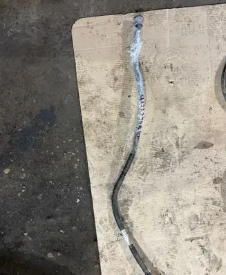 Breather/breather pipe/hose