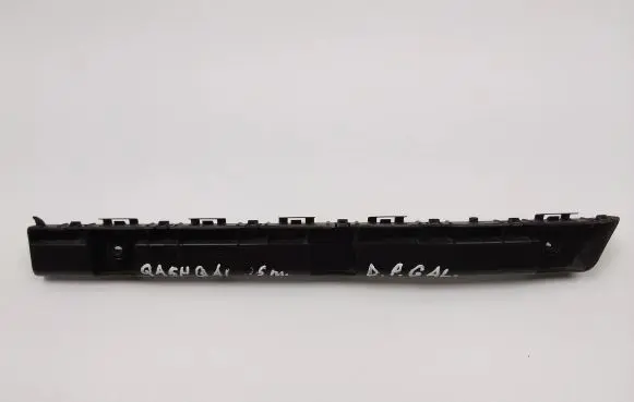 Rear bumper mounting bracket