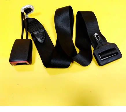 Mercedes-Benz E W124 Rear seatbelt 1248608585