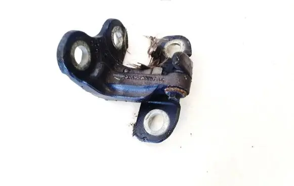 Jaguar F-Pace Rear door lower hinge cpla228a67ac 120031