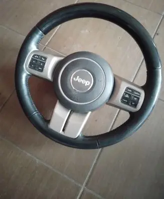 Jeep Grand Cherokee Steering wheel