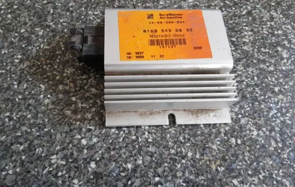 Mercedes-Benz ML W163 Airbag control unit/module A1635455032