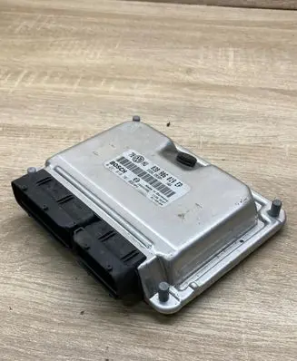 Volkswagen PASSAT B5 Engine control unit/module ECU 038906019EP 0281010701