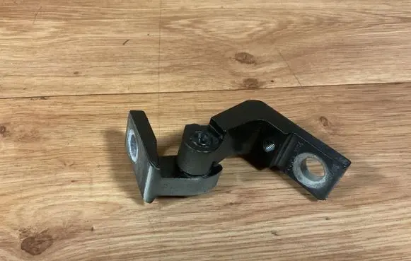Audi A4 S4 B7 8E 8H Front door upper hinge 