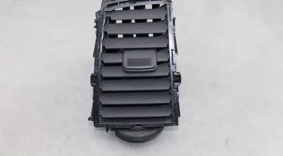 Nissan Murano Z51 Cabin air duct channel 687501AA0A 687501AA0B