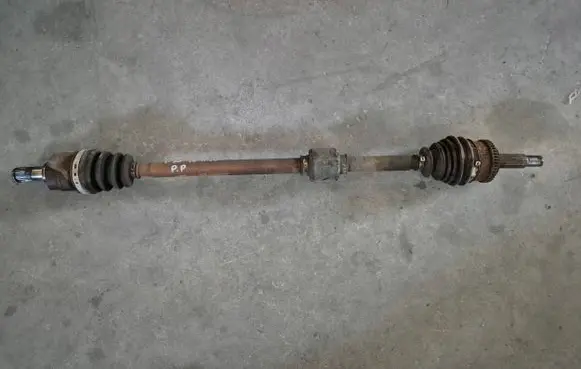 Hyundai i30 Front driveshaft 