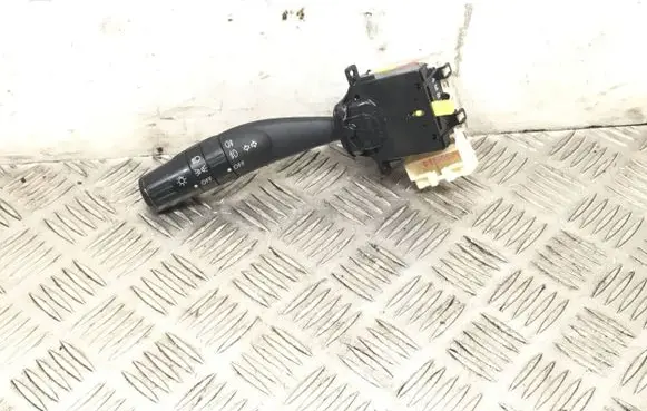 Subaru Legacy Indicator stalk 17A0895