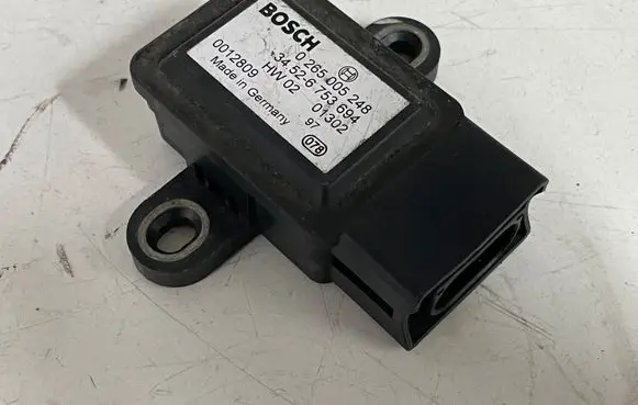 BMW X5 E53 ESP acceleration yaw rate sensor 34526753694 6753694