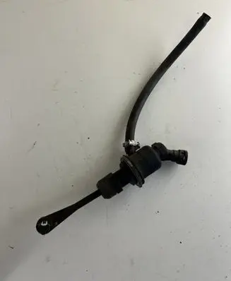 Clutch master cylinder