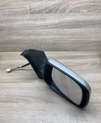Toyota Avensis T250 Wing mirror switch 015829