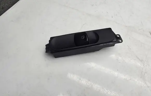 Mercedes-Benz Sprinter W906 Electric window control switch A9065450913