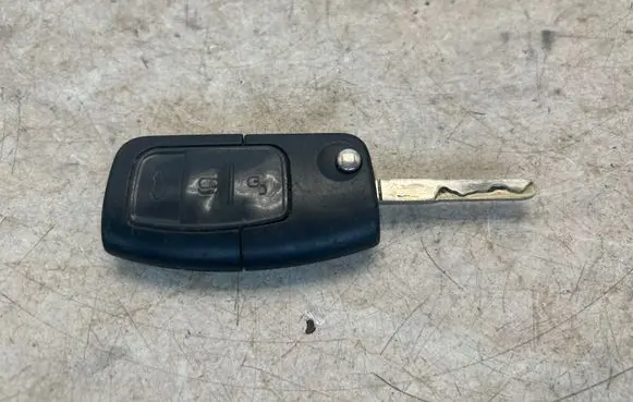 Ford Explorer Ignition key/card 
