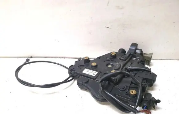 Volkswagen Transporter - Caravelle T5 Sliding door lock 7H0843654BB