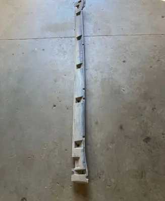Suzuki Grand Vitara II Sill 7766165J0