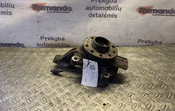 Opel Signum Front wheel hub