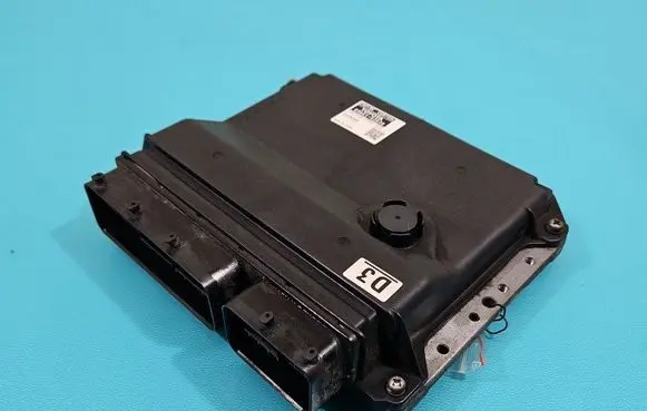 Toyota RAV 4 (XA30) Engine control unit/module ECU 89661-42D30 IMPRK1468390
