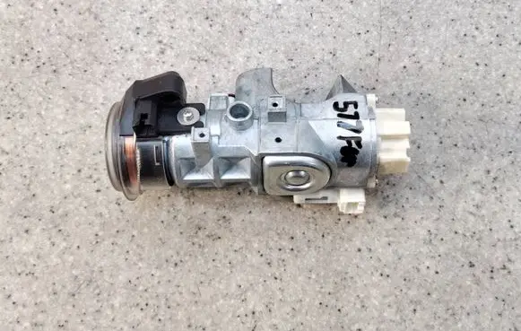 Subaru Forester SH Ignition lock 88215AG000AOPO 88215AG000