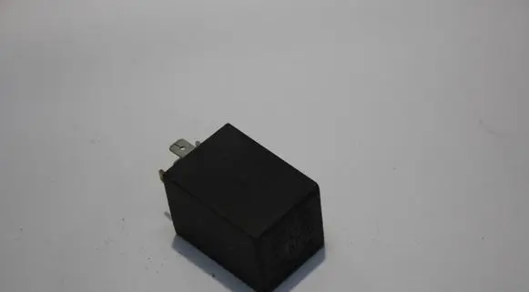 Audi A4 S4 B5 8D Other relay 431955531