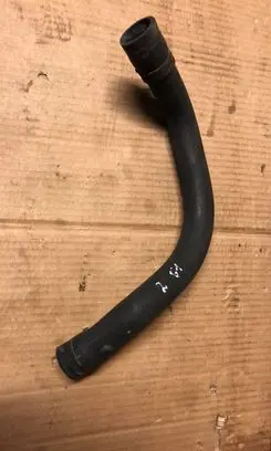 Volkswagen Golf V Engine coolant pipe/hose 1K0122101