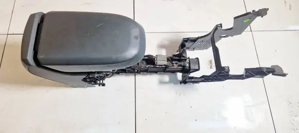 Ford Grand C-MAX Armrest am51r044h60c am51-r044h60c